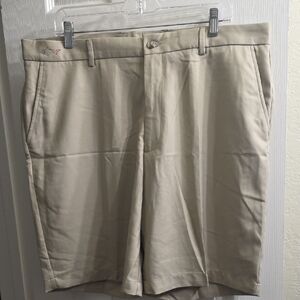 Greg Norman Collection Men's Khaki Flat-Front Golf Shorts Size 38